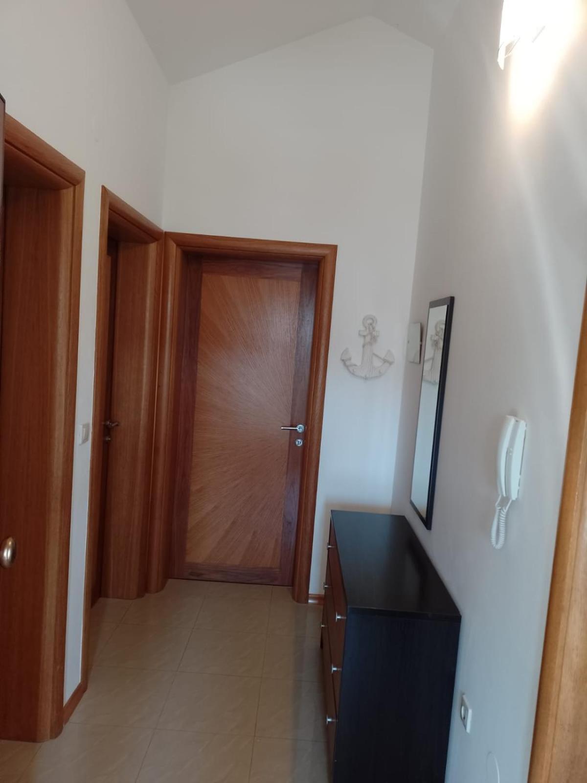 Apartments Silvije مارينا المظهر الخارجي الصورة
